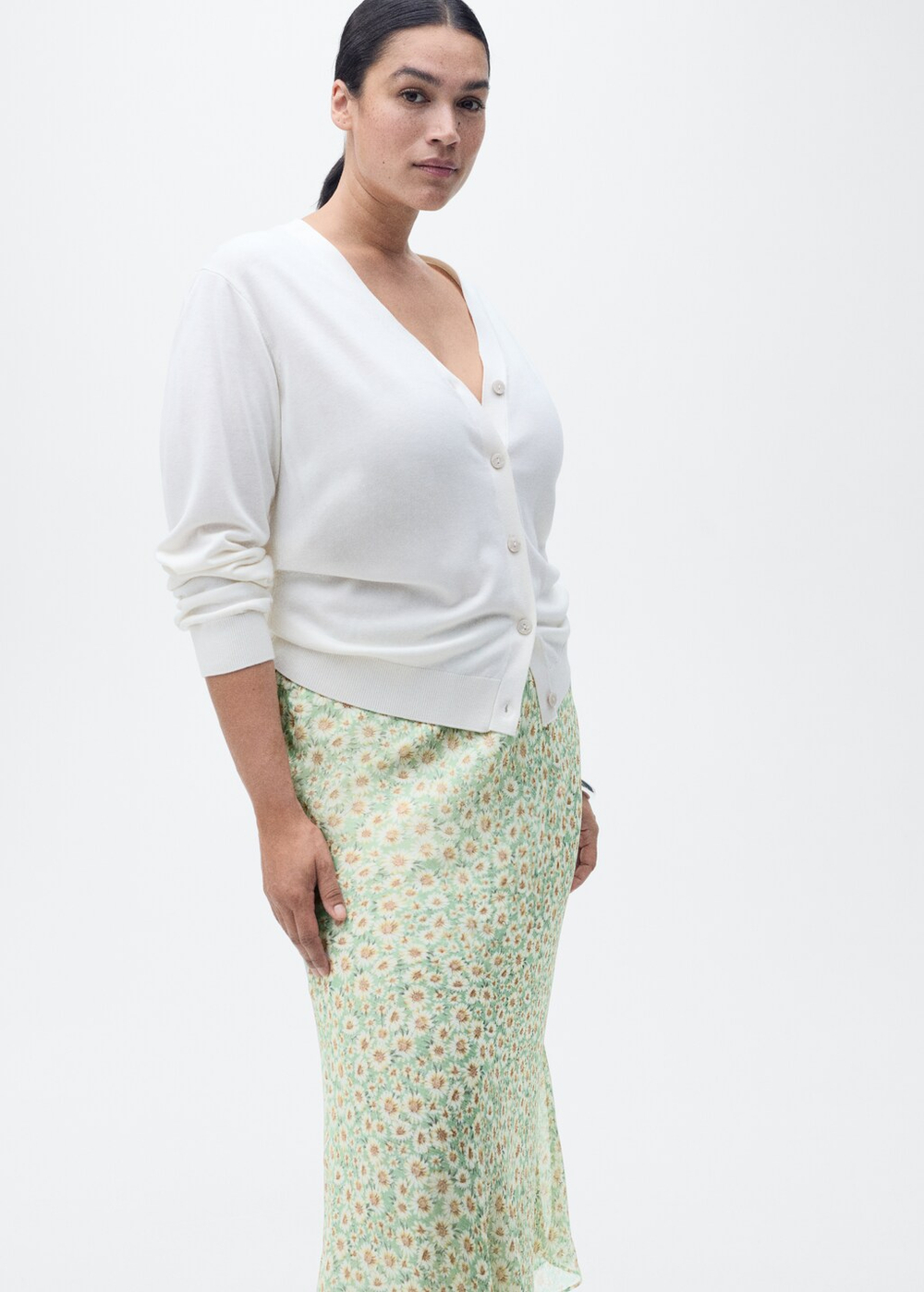 Длинная расклешенная юбка с цветами