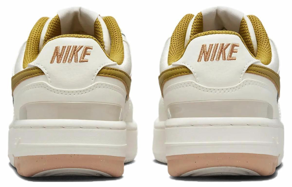 Кроссовки Nike (Женская размерная сетка)