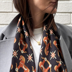 Платок каре 90*90см, ЛОШАДКИ на чёрном