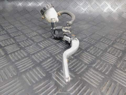 Цилиндр переднего тормоза Kawasaki ZZR 400 98 (не сток) 053029