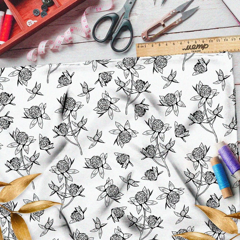 Ткань штапель эскиз клевера на белом фоне