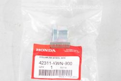 42311-KWN-900. COLLAR, RR. WHEEL SIDE