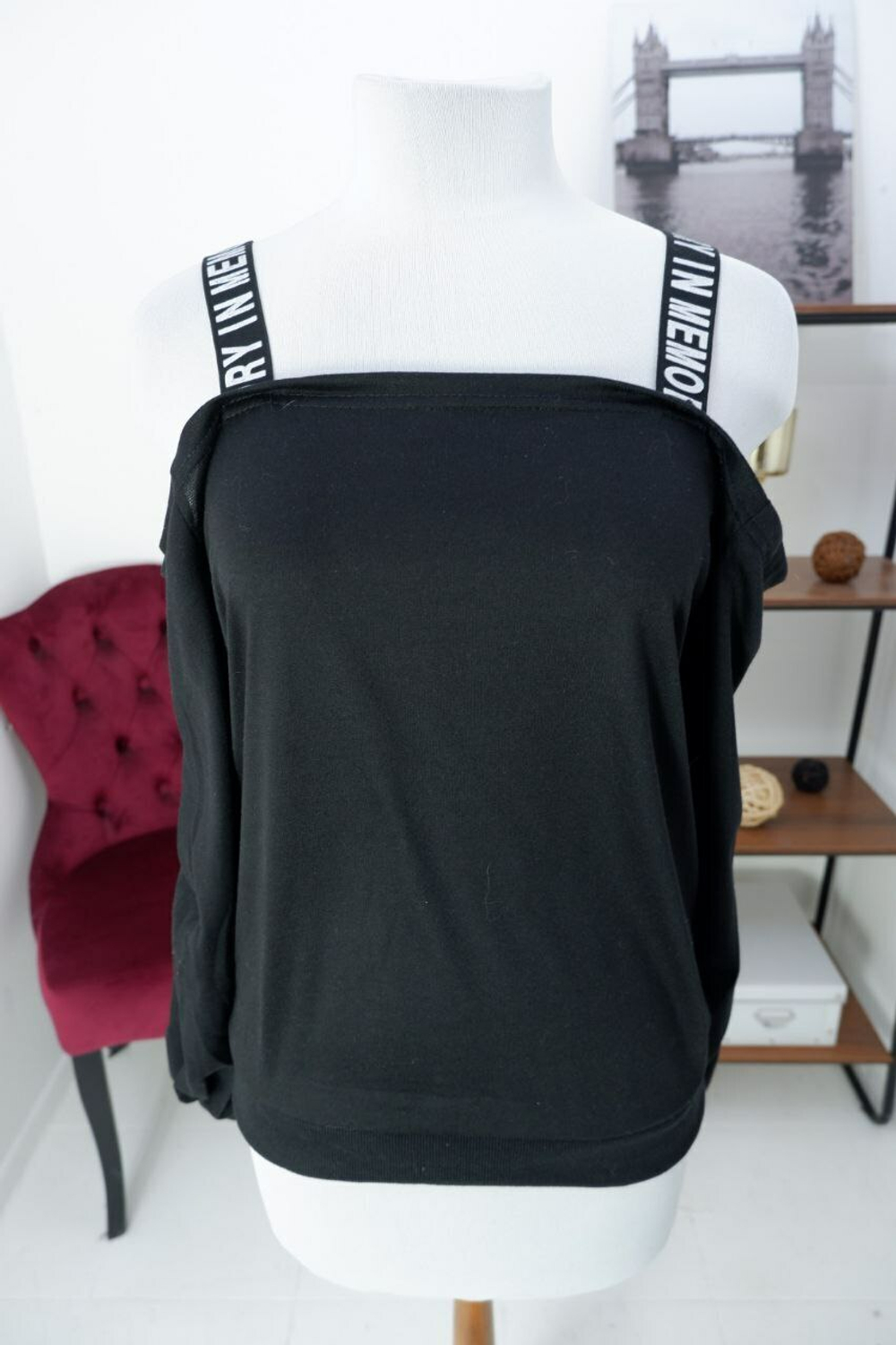 Джемпер стильный 46 размер