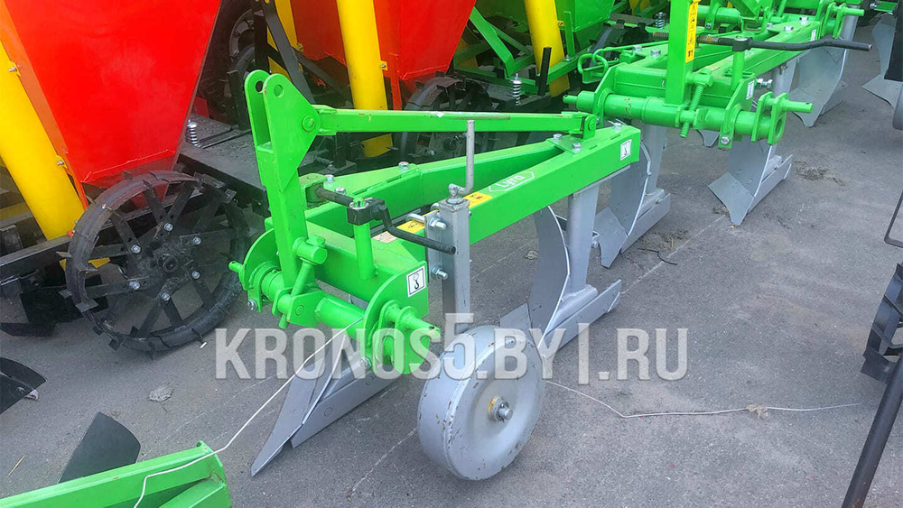 Плуг Bomet | Бомет 2,20
