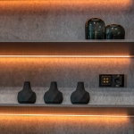 Рамка из  стекла на 2 поста Favorit черный W0021108