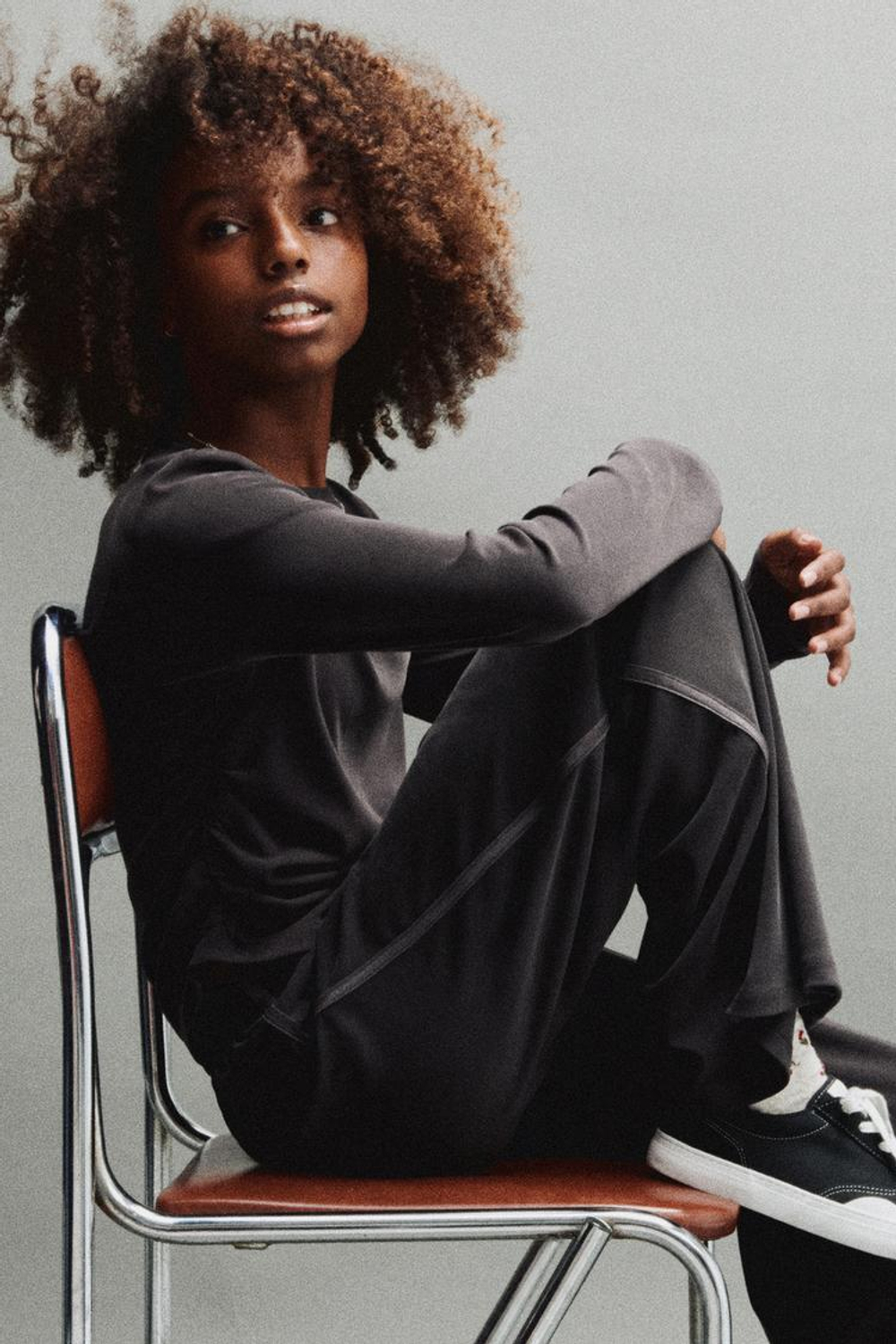 ZARA СПОРТИВНЫЕ БРЮКИ WIDE LEG, СЕРЫЙ