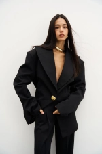 Пиджак oversize с объемными верхом