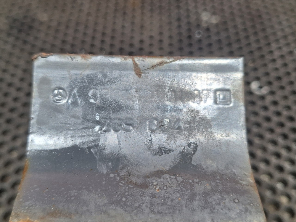 Кронштейн крыла заднего 2018г.