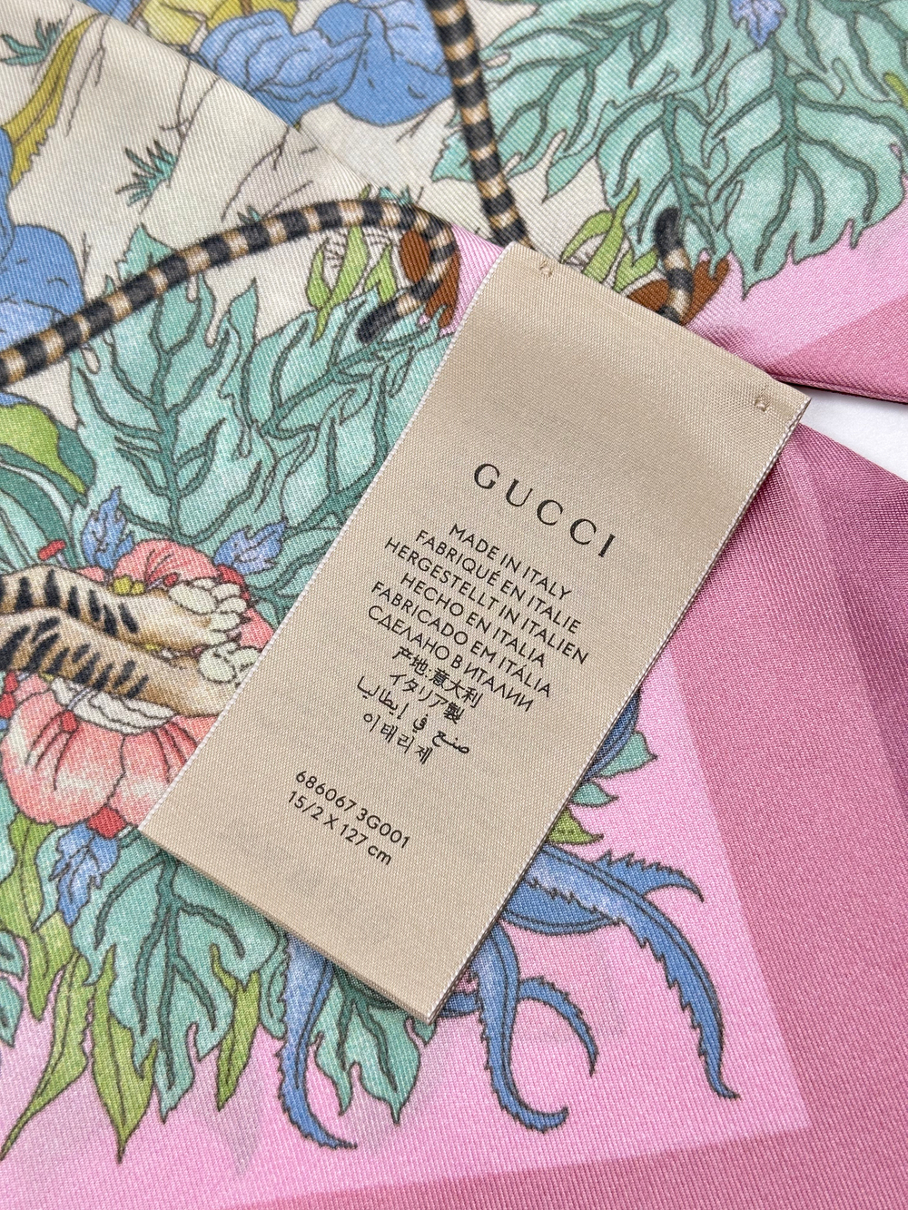 Шёлковый шарф Gucci