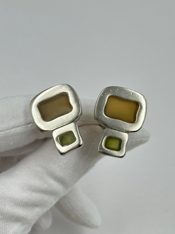 Клипсы Givenchy с коричневыми и зелёными вставками