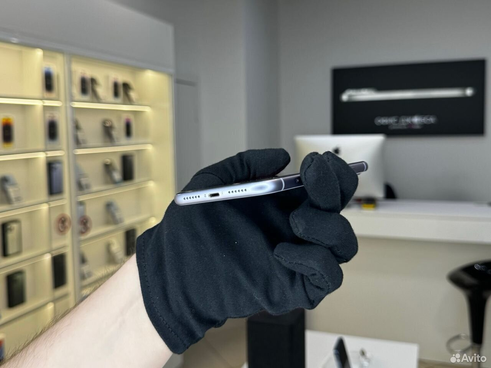 iPhone 11 64 ГБ б/у
