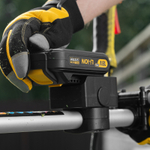 Триммер бензиновый DT-52E, 52 см3, неразъемная штанга, электростартер, состоит из 2 частей Denzel