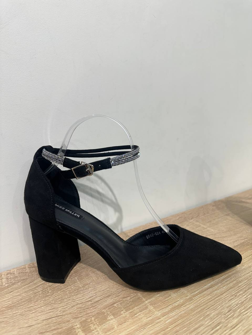 Туфли из эко замши