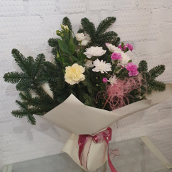 Авторский букет "новогодние сливки "