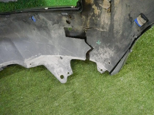 Бампер передний Toyota Land Cruiser 200 (2015-2021) Executive Lounge