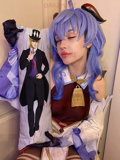 Мини дакимакура Спидвагон Роберт Э.О. из Невероятное приключение ДжоДжо арт. M0789, 60х20 см