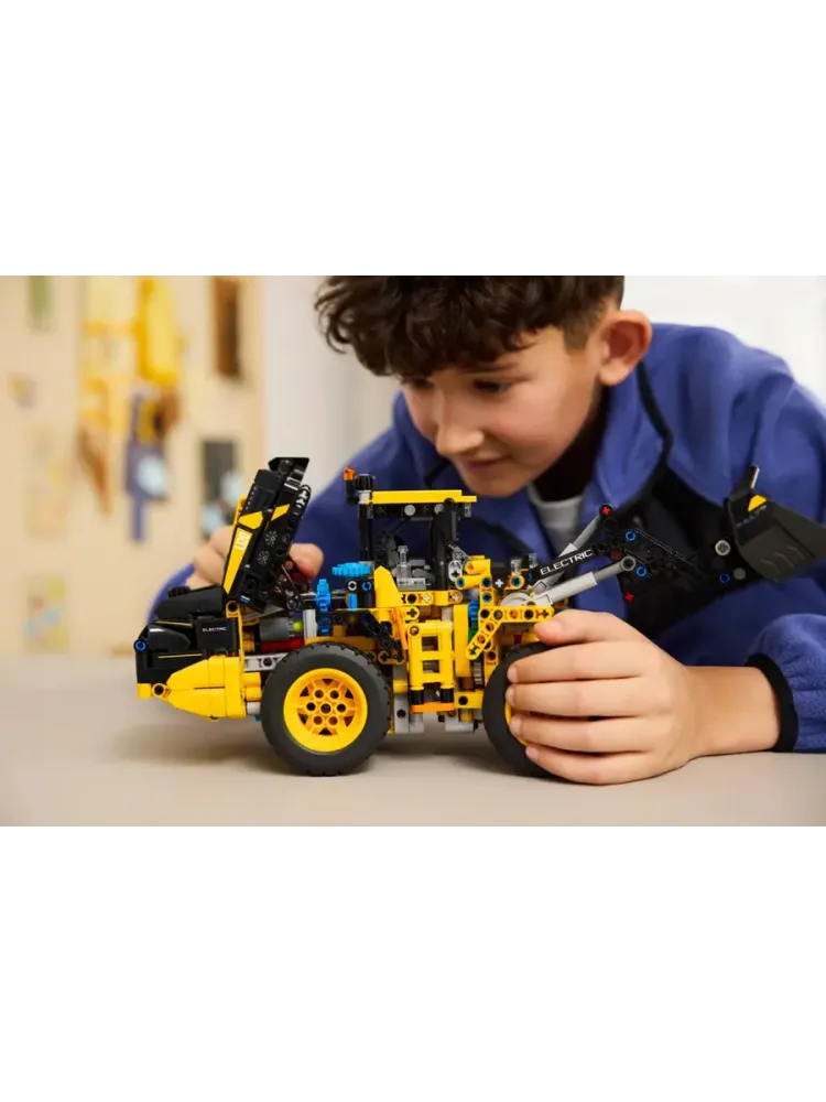 Конструктор Technic 42209 Колесный погрузчик Volvo L120