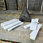 NS388-P белый натуральный пиленный камень 1кг для мозаики с харди