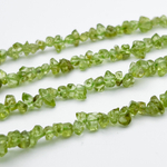 Хризолит бусины, крошка 3-6 мм, цена за нить 38 см