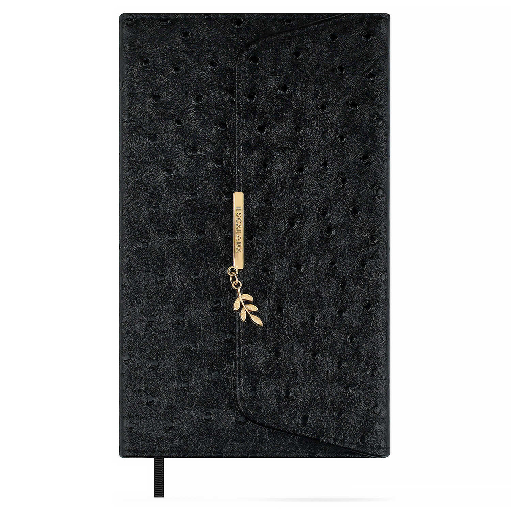 Ежедневник недатированный ESCALADA, А5, 160 л., арт. 70668/ 15 СТРАУС ЧЁРНЫЙ (кожзам: 126х211 мм, твёрдый переплёт, материал обложки: искусственная кожа "Страус"; способ крепления блока: ниткошвейный; декор: металлический шильд с декоративной металли