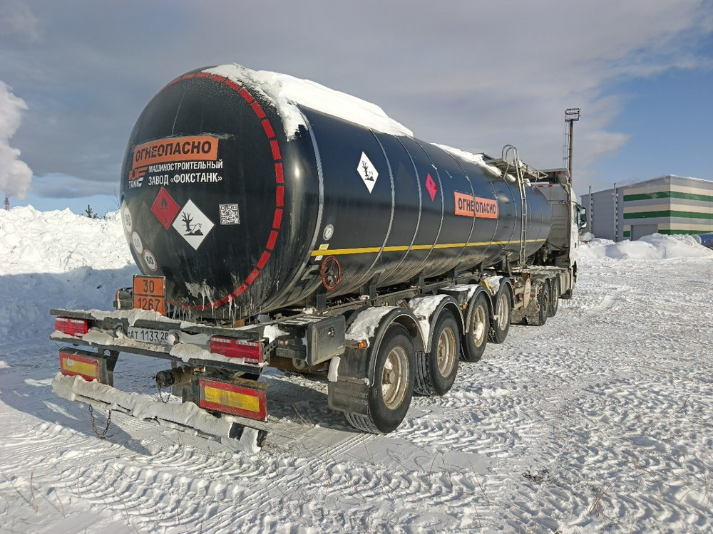 FoxTank 8777 Полуприцеп цистерна 877721 (светлые нефтепродукты)