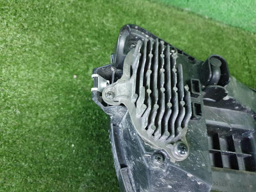 Фара левая Genesis GV80 (2020-2023) LED