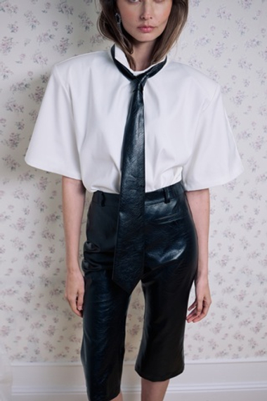 Галстук из экокожи