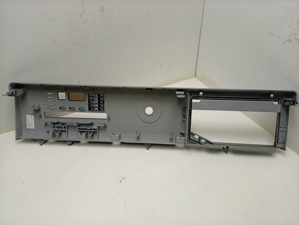 WSPE6H612A кт41 Передняя панель для стиральных машин Beko 7323510001 б/у