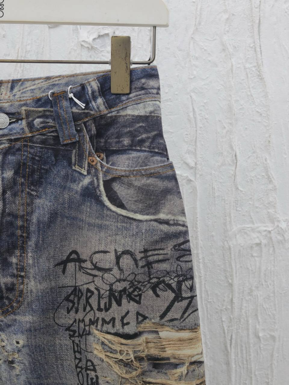 Джинсы Acne Studios