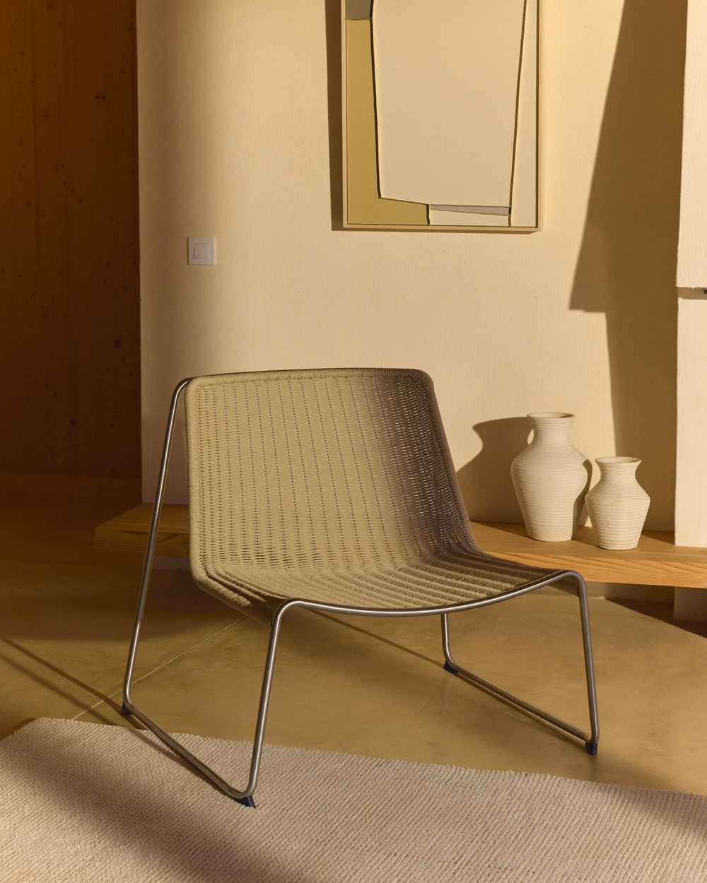 Ваза Pria из папье-маше бежевого цвета, 25см