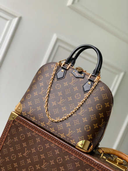 Louis Vuitton Alma Trunk PM