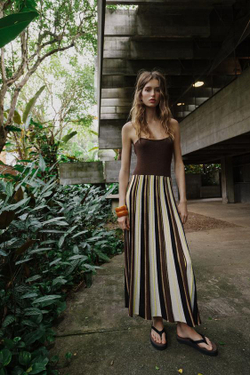 ZARA ПЛАТЬЕ ИЗ ТКАНИ В ПОЛОСКУ, ЭКРЮ/КОРИЧНЕВЫЙ