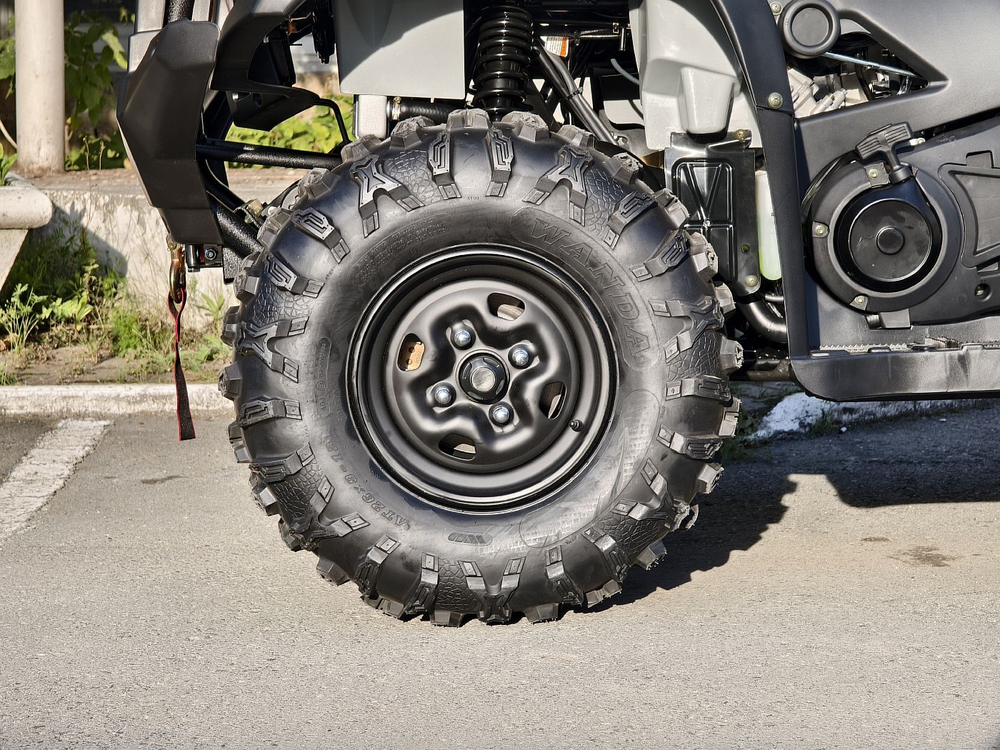 Квадроцикл BALTMOTORS BM700 EFI серый