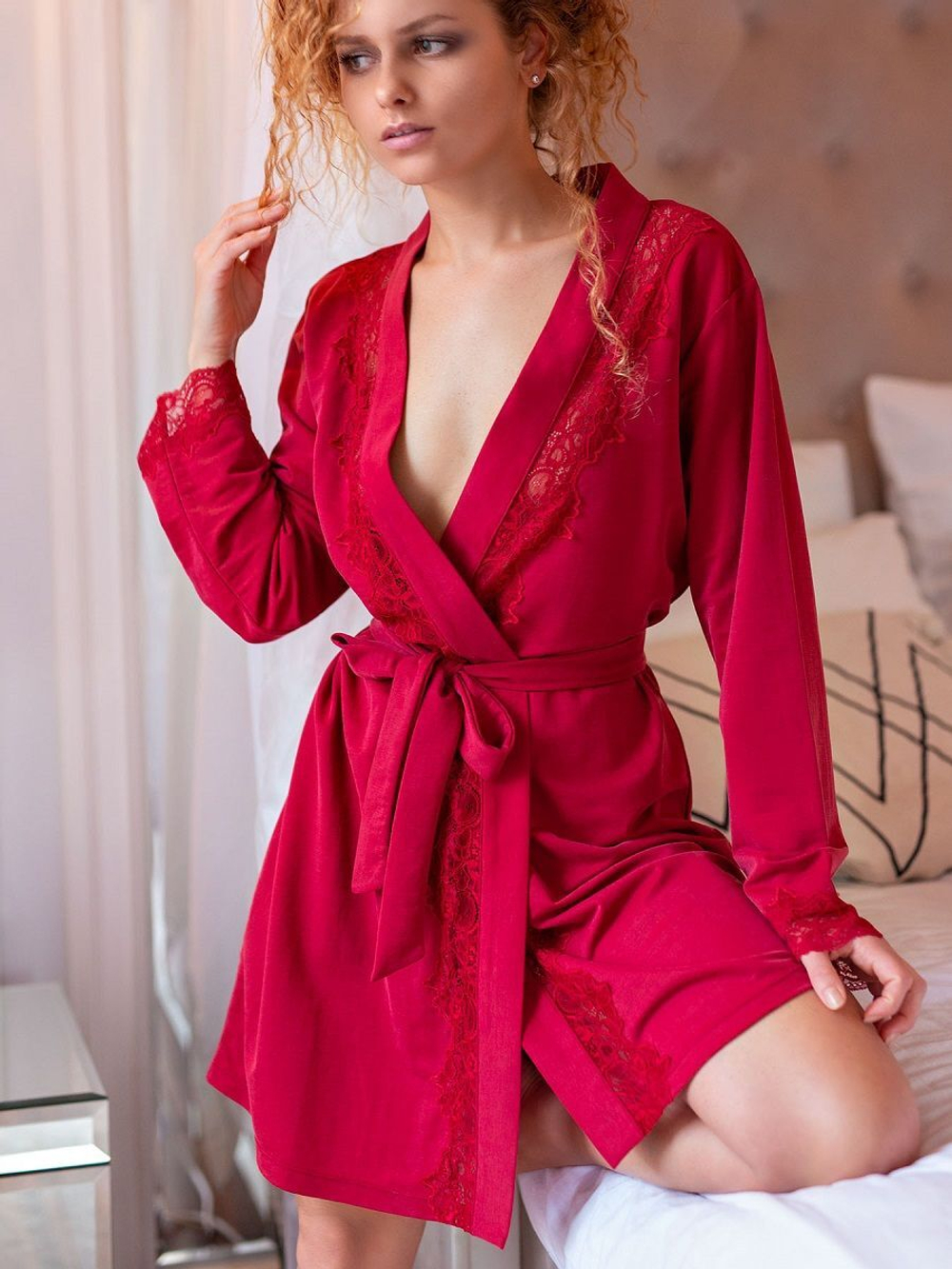 Женский халат-кардиган с отделкой кружевом (Размер: L) (Цвет: бордовый)