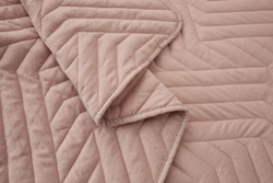 Покрывало 160х220 и наволочка 50х70 Sofi De MarkO Мориц розовое