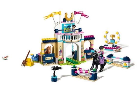 Lego konstruktor Friends "Соревнования по конкуру"