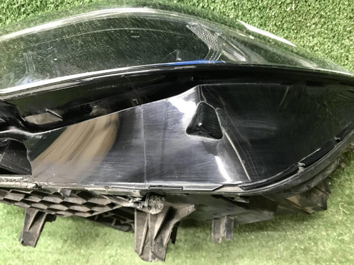 Битая Фара левая BMW X5 G05 (18-23) Laser Light