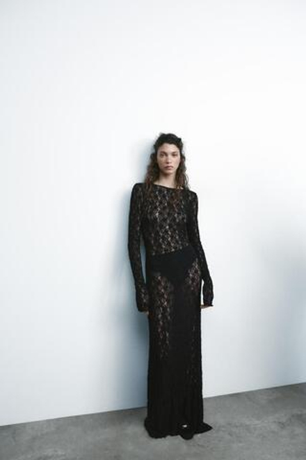 ZARA ДЛИННОЕ КРУЖЕВНОЕ ПЛАТЬЕ, ЧЕРНЫЙ