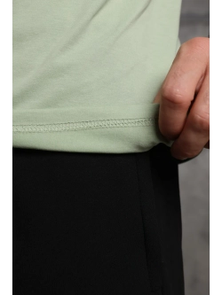 Футболка для занятий спортом с антимикробной обработкой