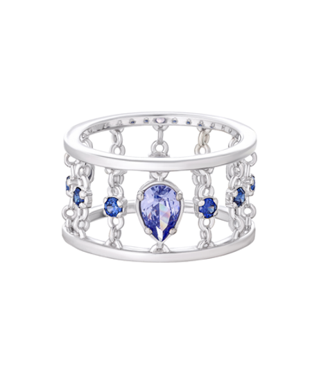 Кольцо широкое из серебра со вставками из фианитов цвета танзанит