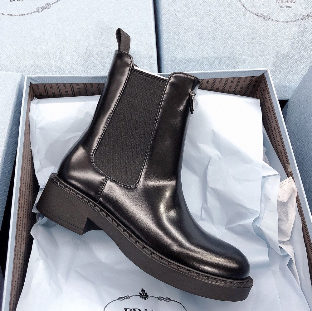 Ботинки Prada