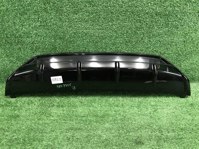 Юбка заднего бампера Hongqi HS5 (2023-н.в.)