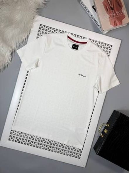 Футболка Kiton