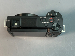 Sony ZV-E10 Kit 16-50mm 187 Кадров