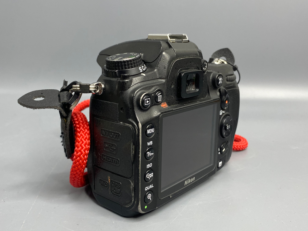 Nikon D7000, 83.000 кадров