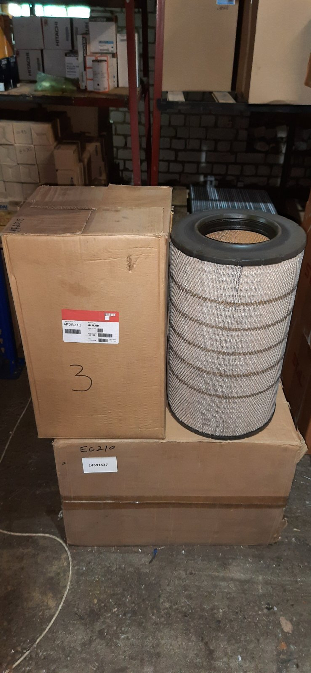 Фильтр воздушный Fleetguard AF25313