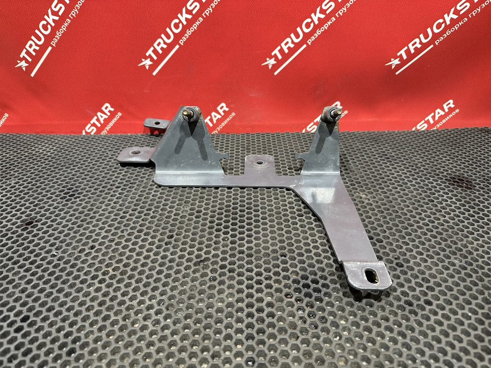 Кронштейн заливной горловины AdBlue