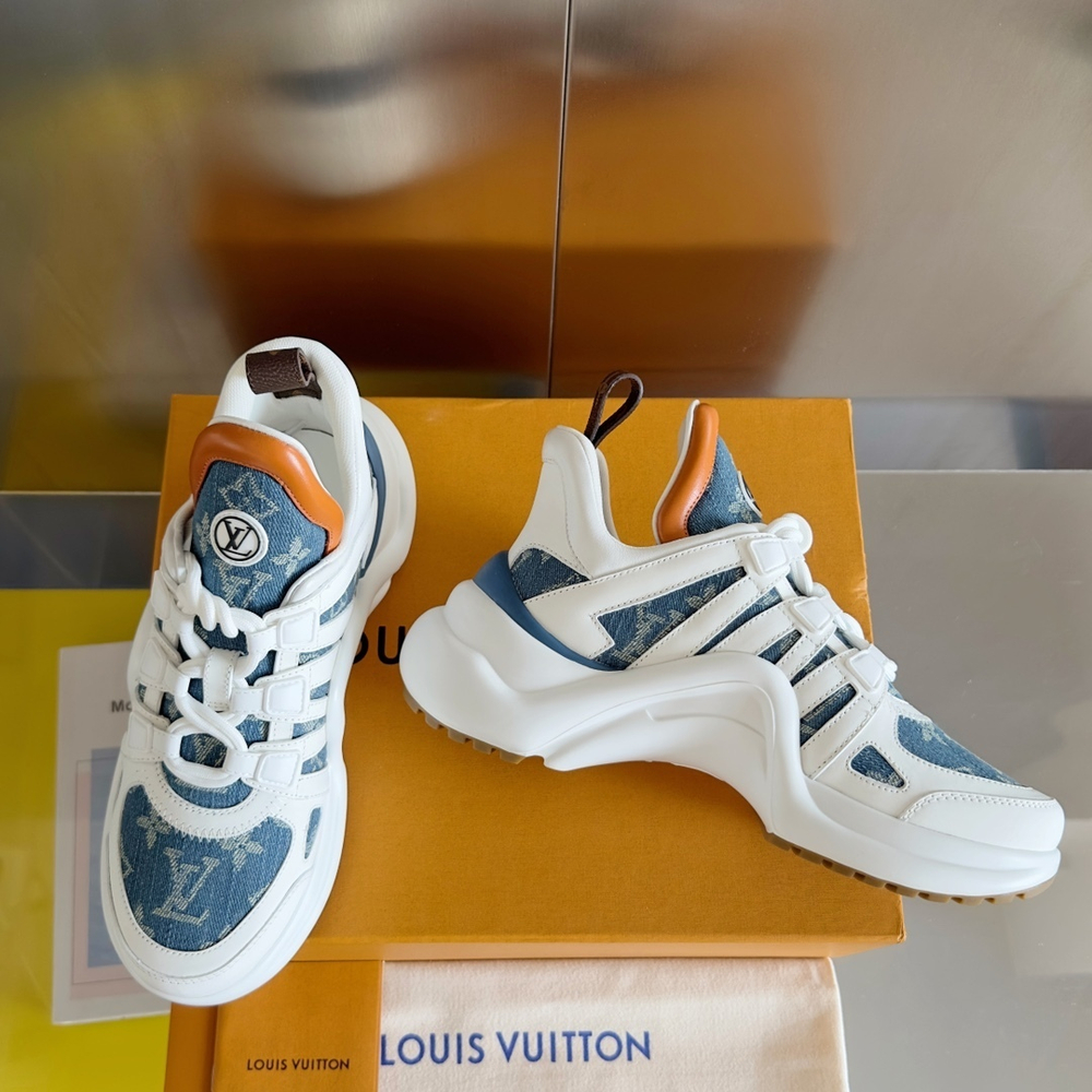 Louis Vuitton Archlight