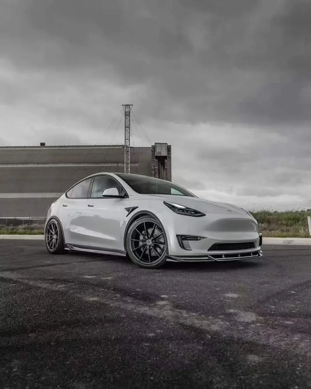 Карбоновый обвес для Tesla Model Y 2020+ Тесла