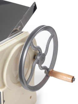 Профессиональная ручная тестораскатка Pasta Machine AKITAJP FA-350: Ширина пласта 350 мм для пельменей, пасты и лаваша